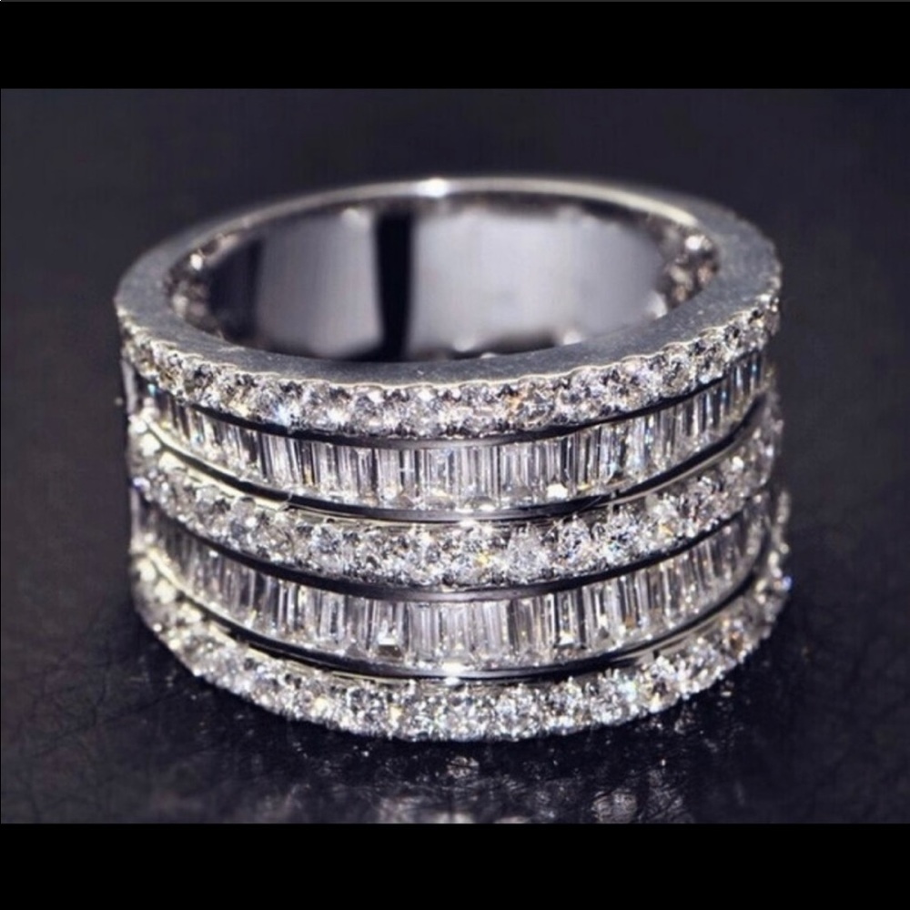 💍 Sterling Silver Wedding Band  Ring NWT